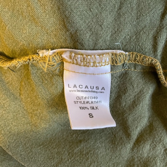 Beautiful 100% Silk Sage Green Top - Picture 5 of 5